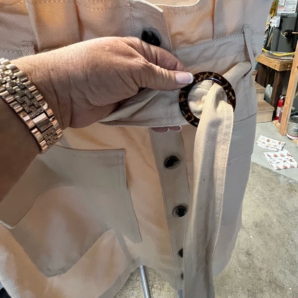 Banana Republic Belted Paperbag Utility Style Skirt - Picture 4 of 10